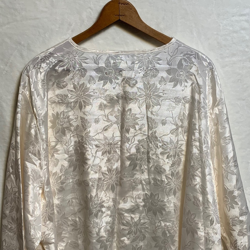 Erika Taylor Intimates Ivory Floral Cream Jacquard Satin Nightgown Plus Size 3X - Picture 8 of 9